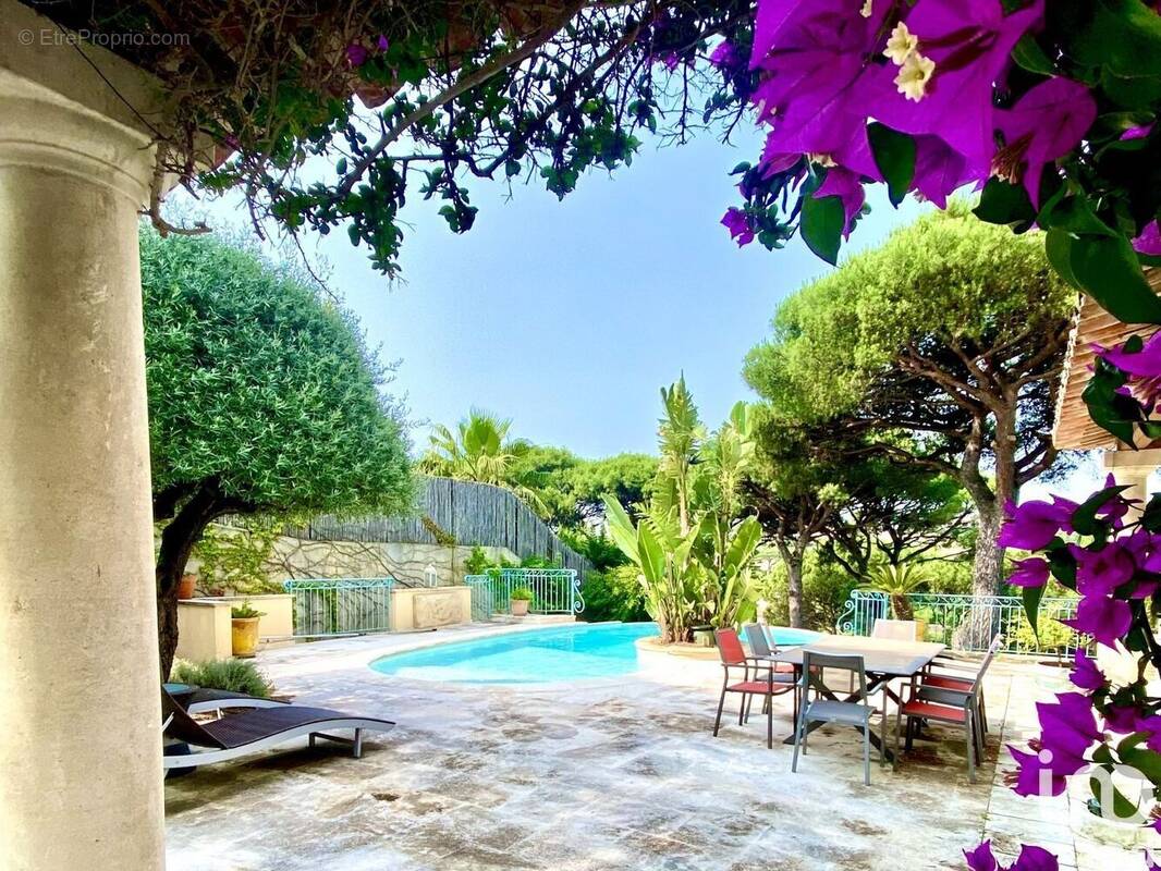 Photo 1 - Maison à SAINT-TROPEZ