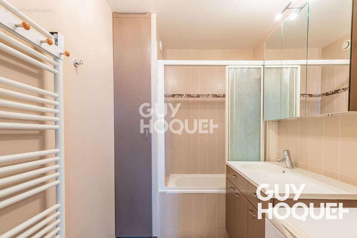 Appartement à ATHIS-MONS