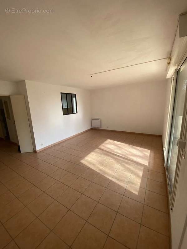Appartement à MARSEILLE-13E
