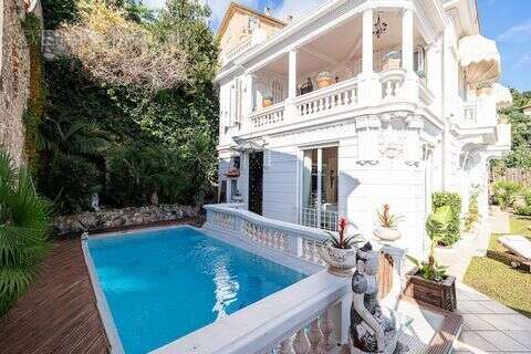 Maison à ROQUEBRUNE-CAP-MARTIN