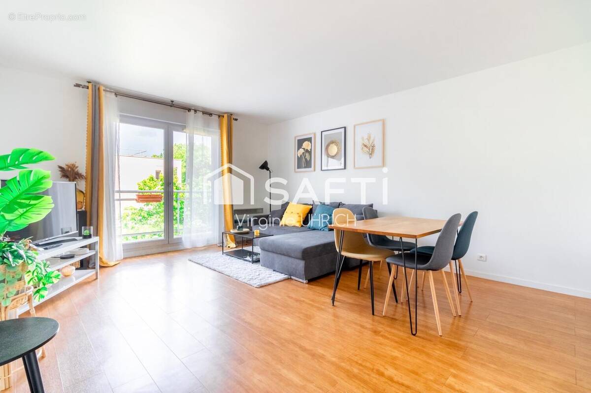 Photo 1 - Appartement à MONTIGNY-LE-BRETONNEUX