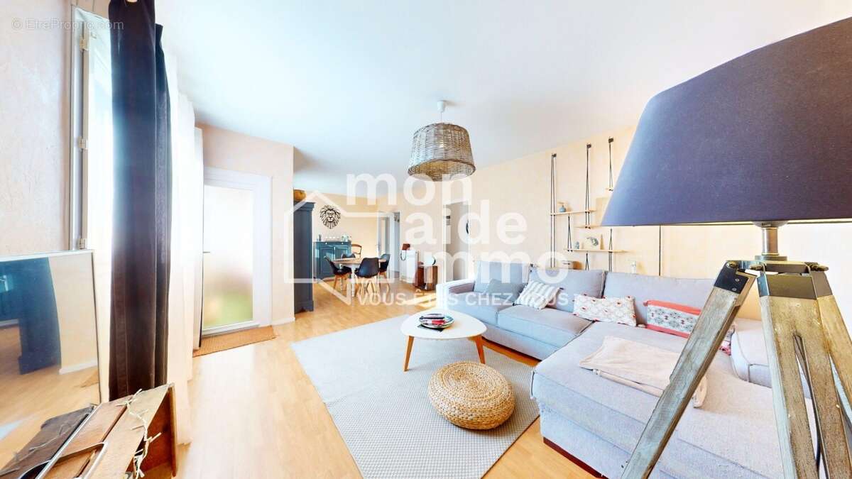 Appartement à GENISSAC