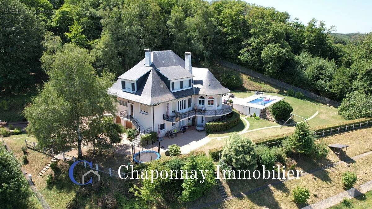 Maison à SIMANDRES