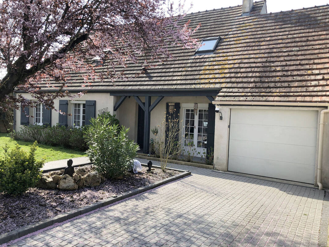 Photo 1 - Maison à MACHAULT