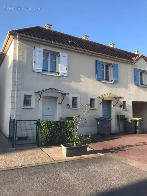 Maison à MAGNANVILLE