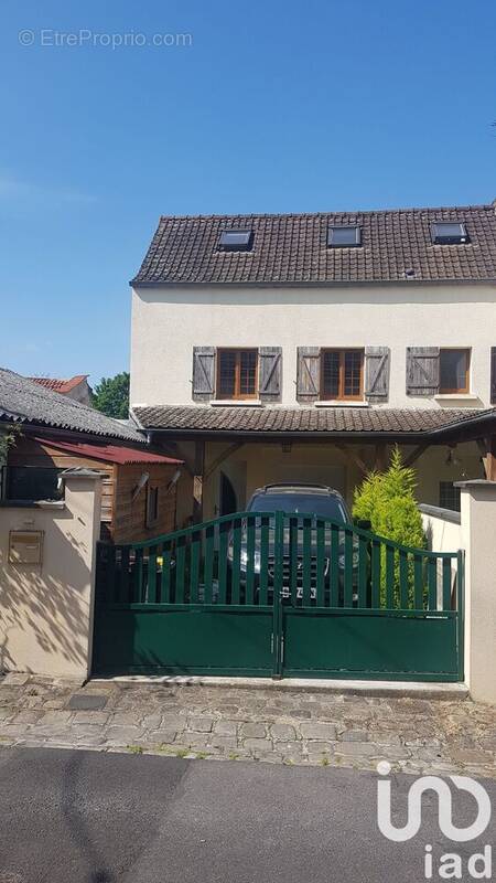 Photo 1 - Maison à LE COUDRAY-MONTCEAUX
