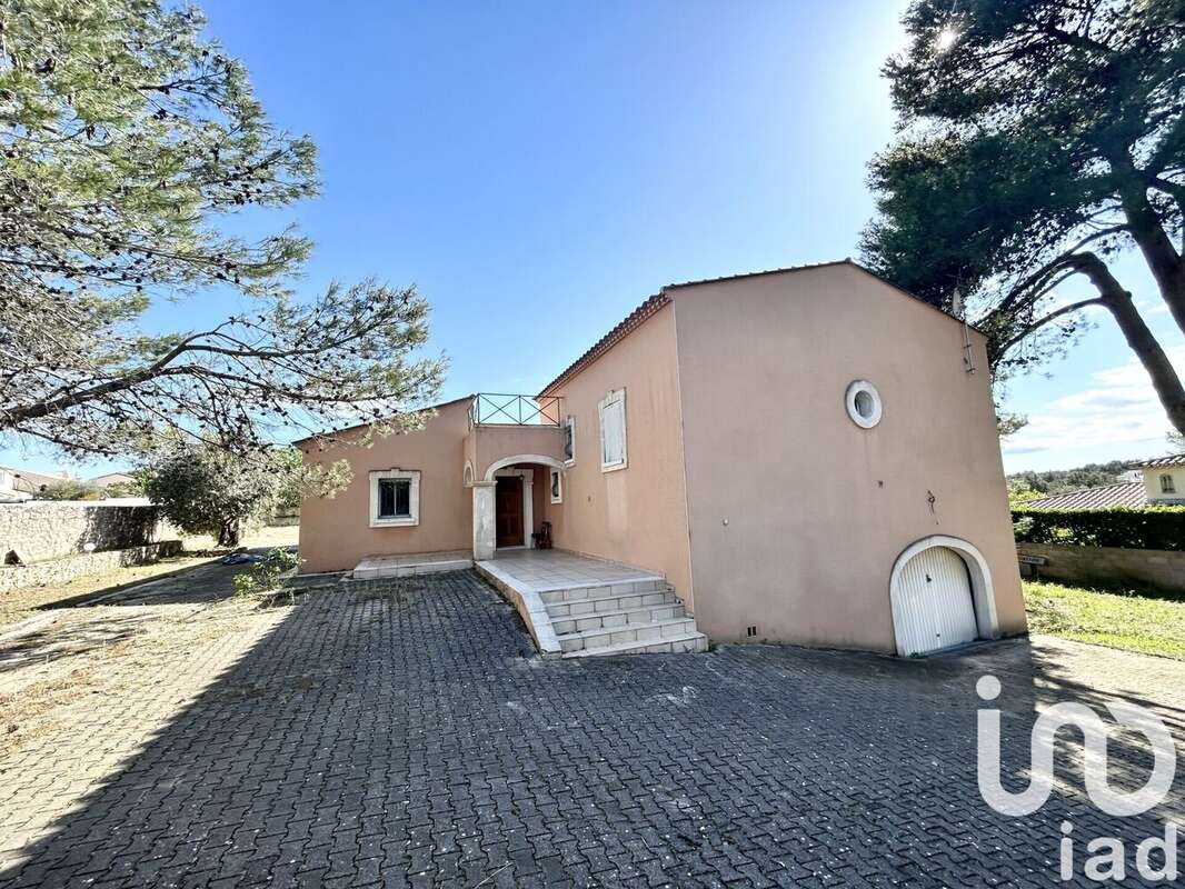 Photo 2 - Maison à NIMES