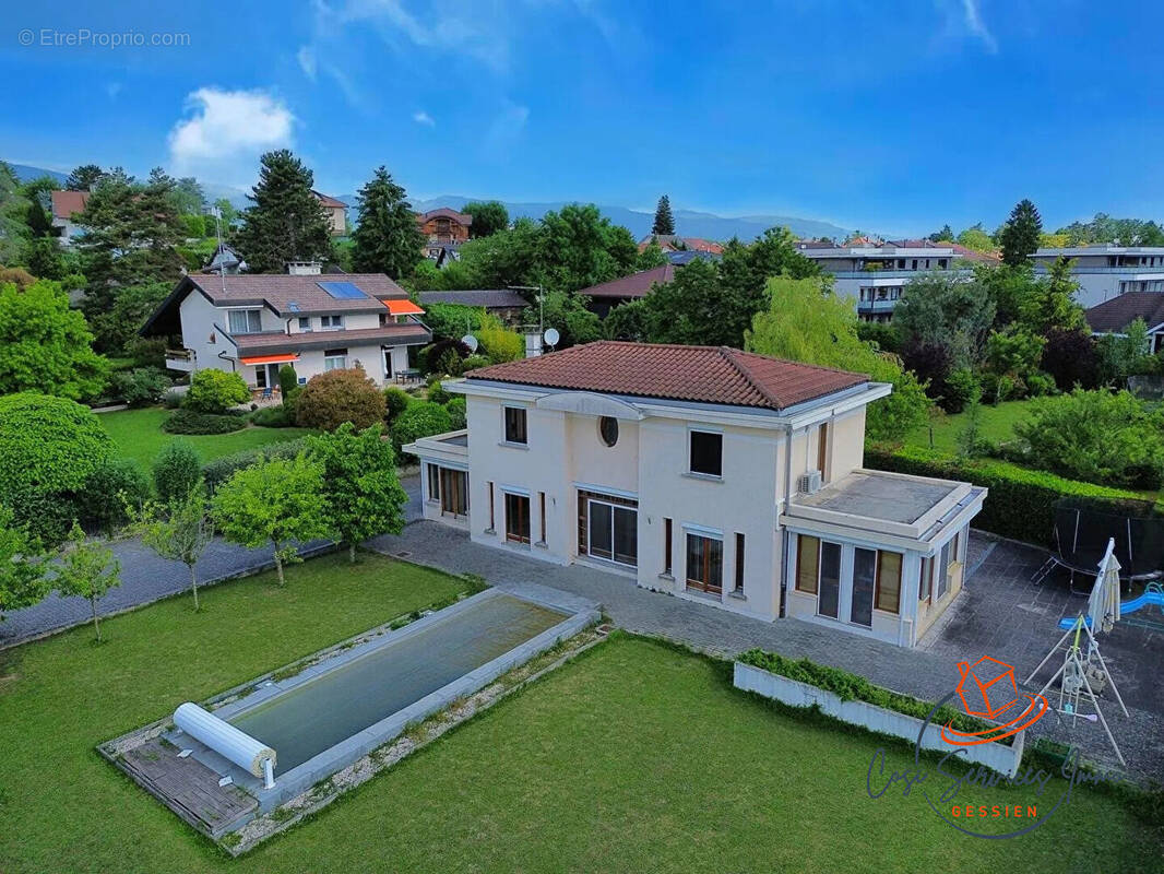 Maison à PREVESSIN-MOENS
