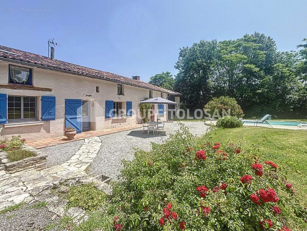 Maison à CARAMAN