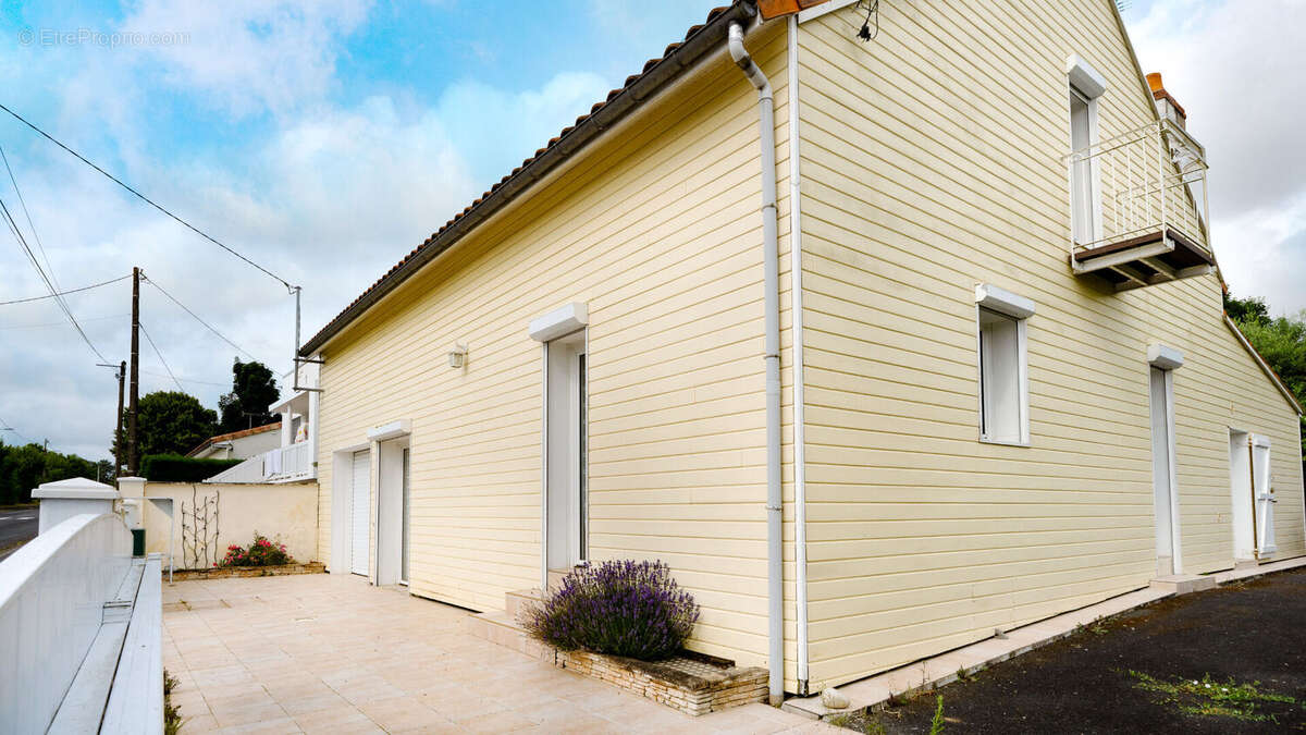 Maison à CIVRAY