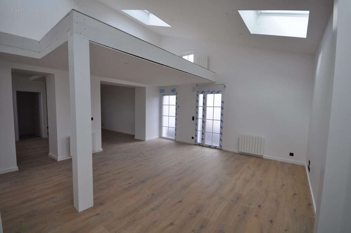 Appartement à USTARITZ