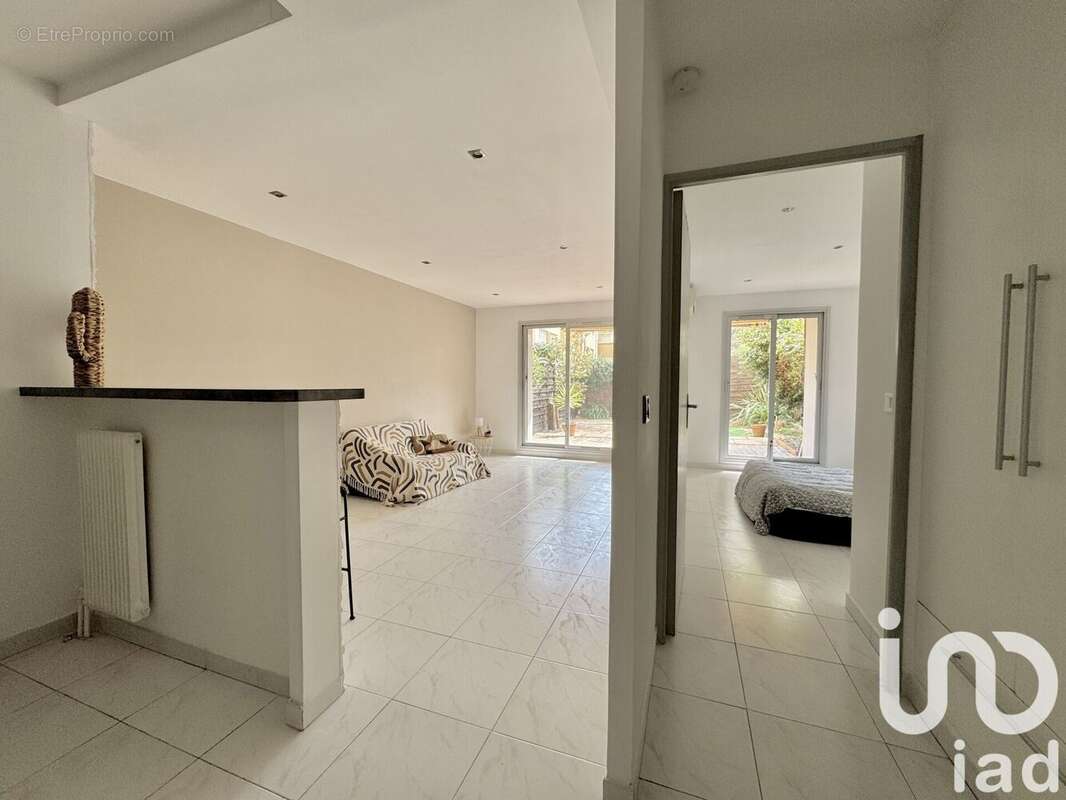 Photo 6 - Appartement à SAINT-LAURENT-DU-VAR