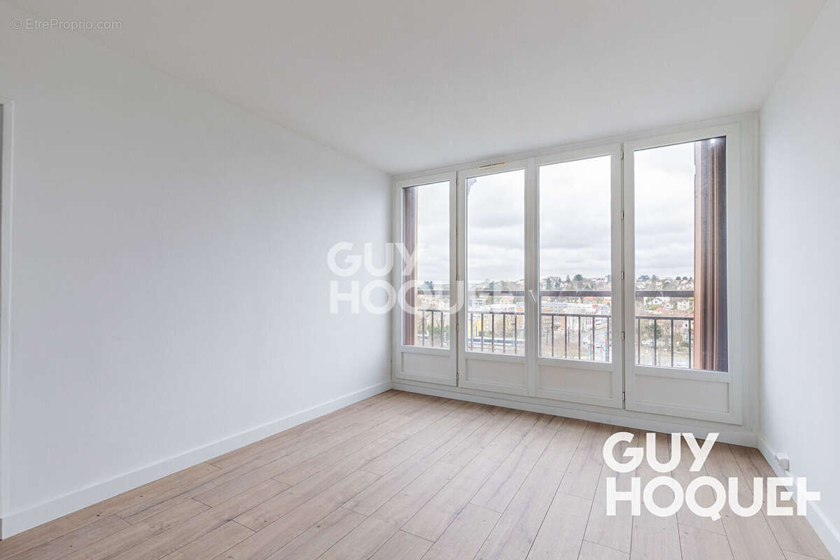 Appartement à SAVIGNY-SUR-ORGE