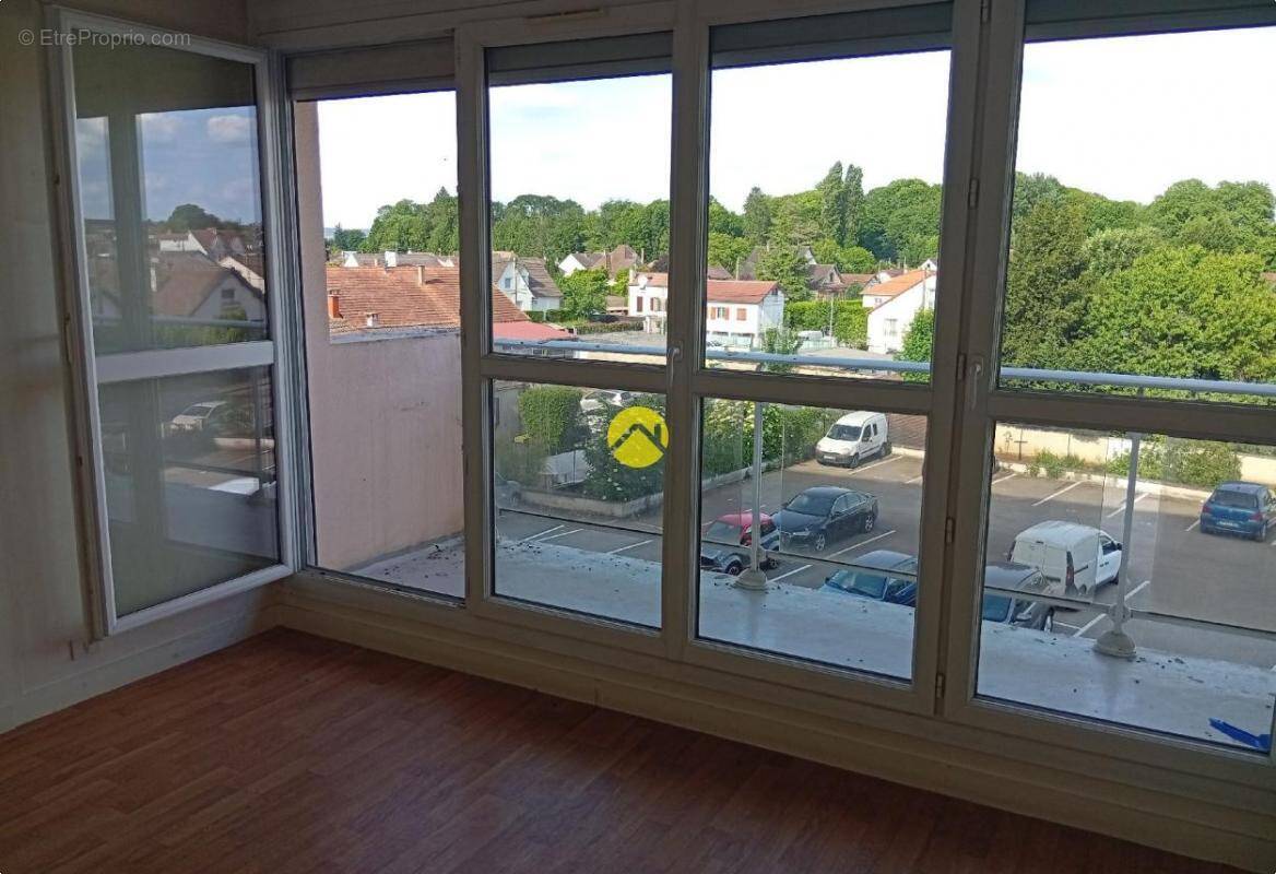 Appartement à SENS