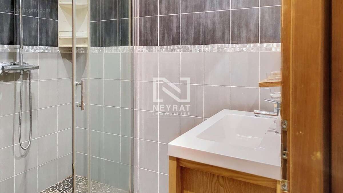 Appartement à CALLIAN