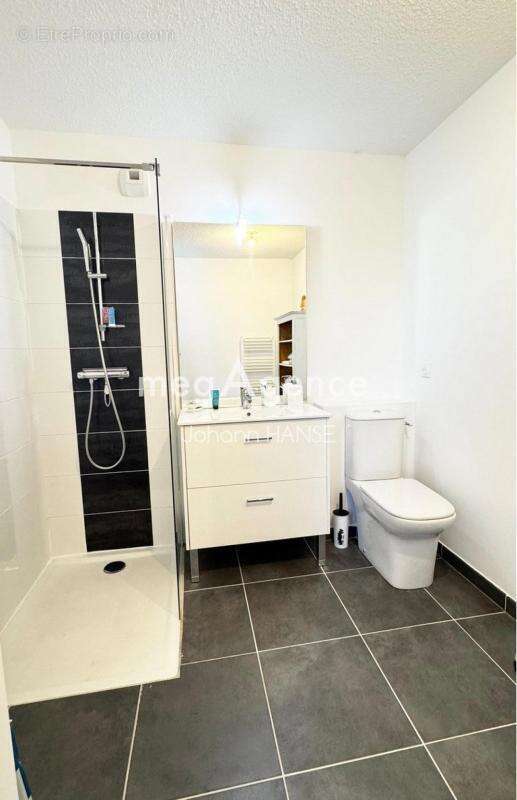Appartement à COGOLIN