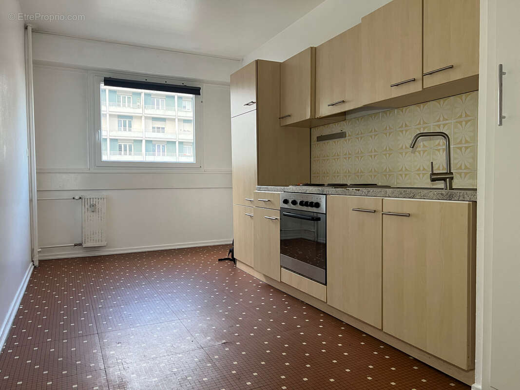 Cuisine Equipée - Appartement à STRASBOURG