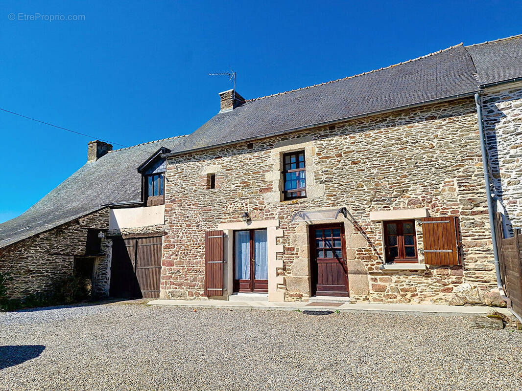Maison à LANOUEE