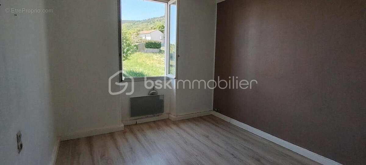 Appartement à LA VOULTE-SUR-RHONE