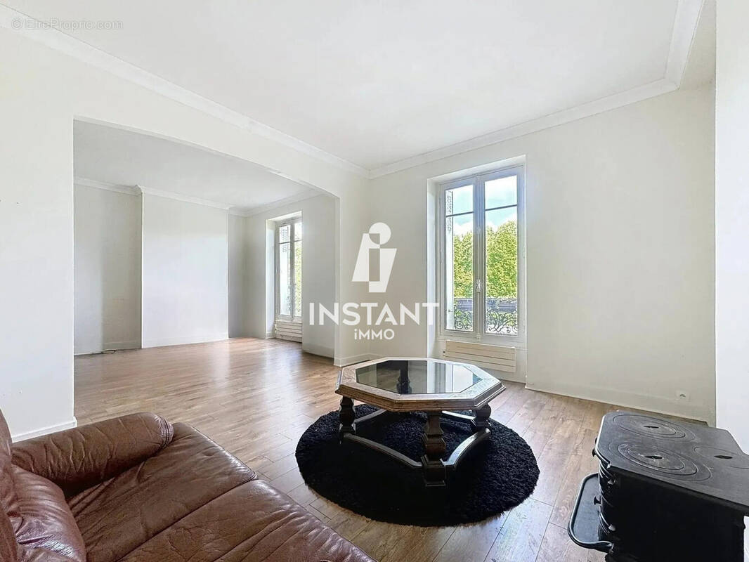 Appartement à SAINT-MAURICE