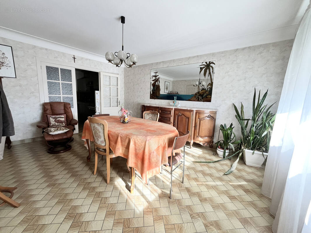 Maison à MAULEVRIER