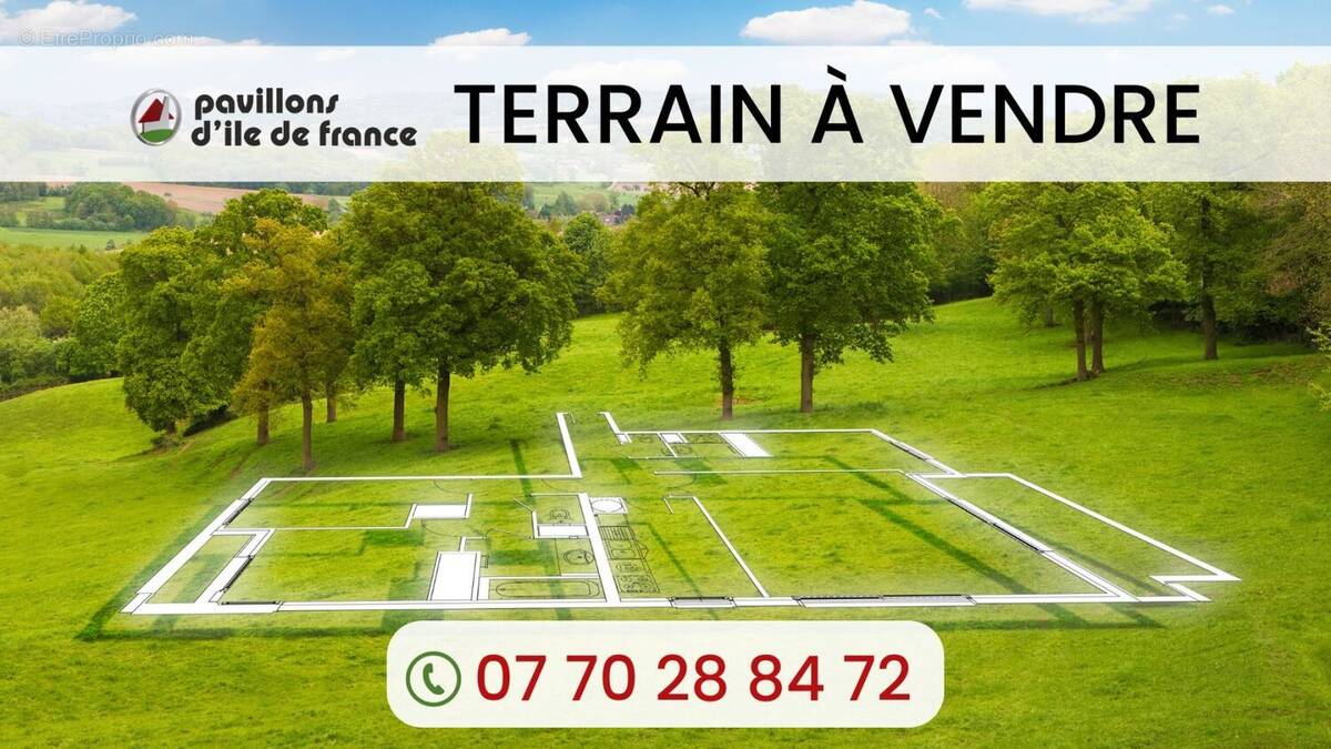 Terrain à AUNEUIL