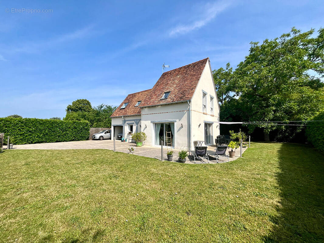 Maison à SAINT-DENIS-EN-VAL