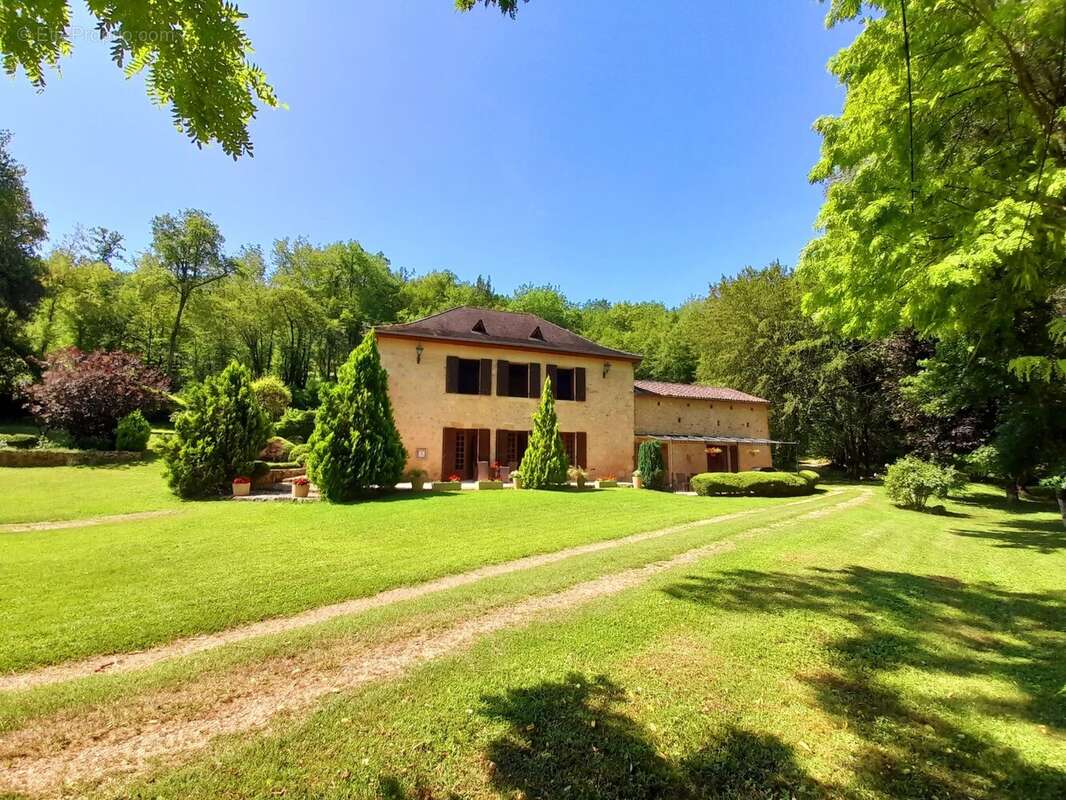 Maison à BEAUMONT-DU-PERIGORD