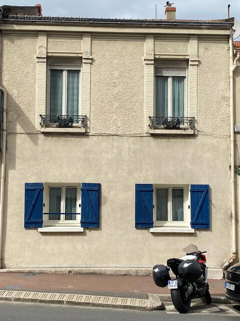 Maison à NANTERRE