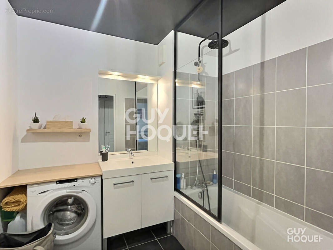 Appartement à CRAPONNE