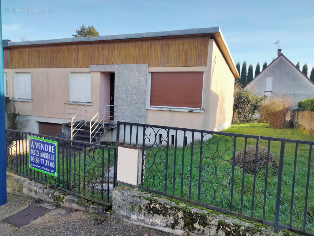 Maison à DECIZE