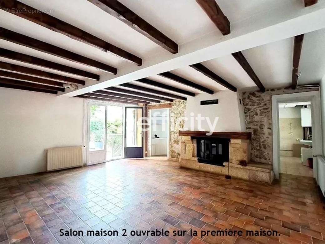 Maison à ENNERY