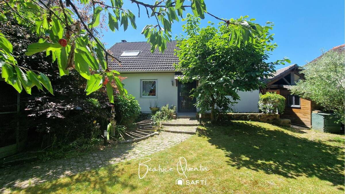 Photo 1 - Maison à SAINTE-GENEVIEVE-DES-BOIS