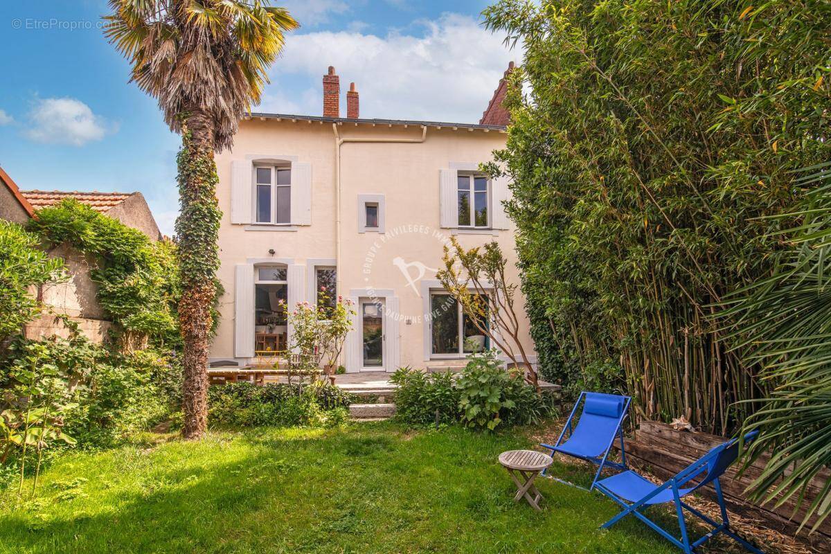 Maison à NANTES