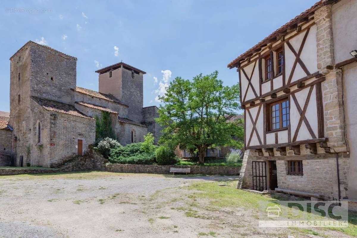 Maison à VAREN