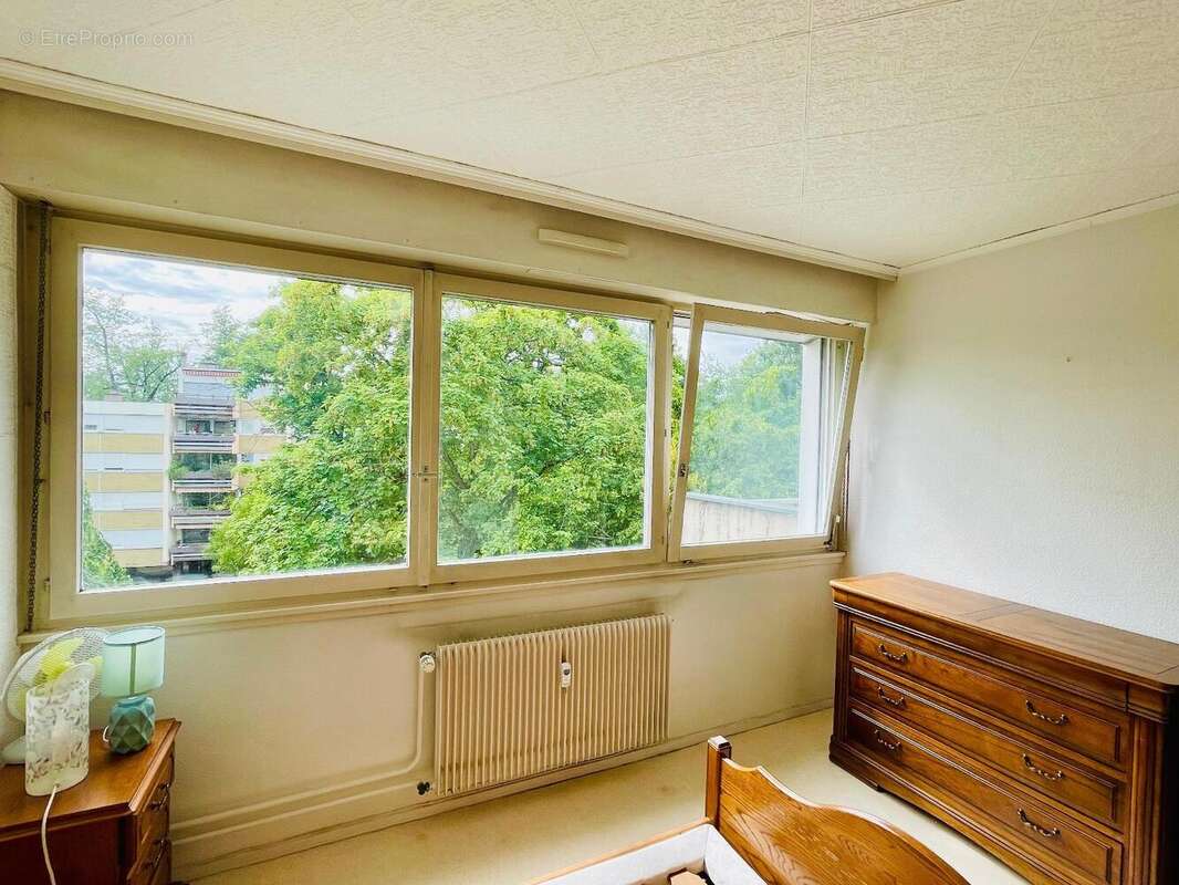   - Appartement à ILLKIRCH-GRAFFENSTADEN