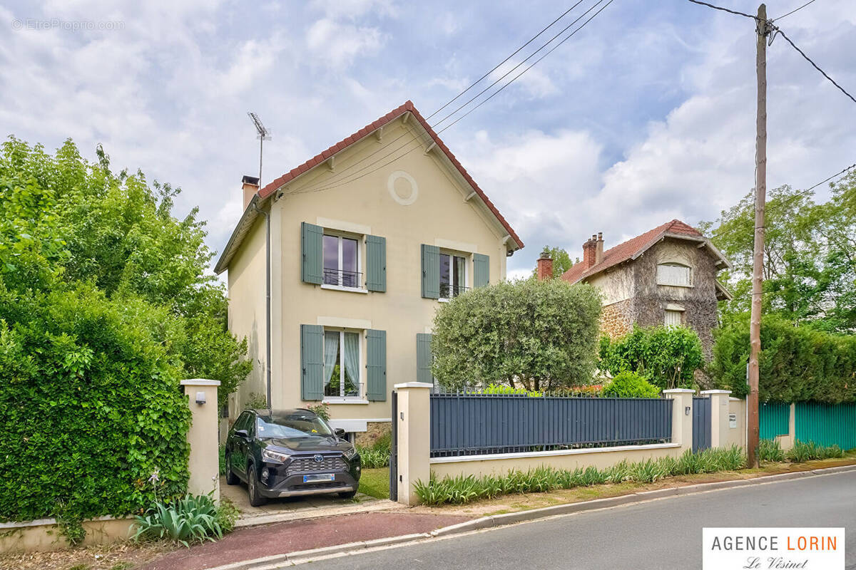 Maison à LE VESINET