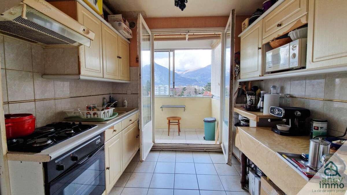 Appartement à FONTAINE