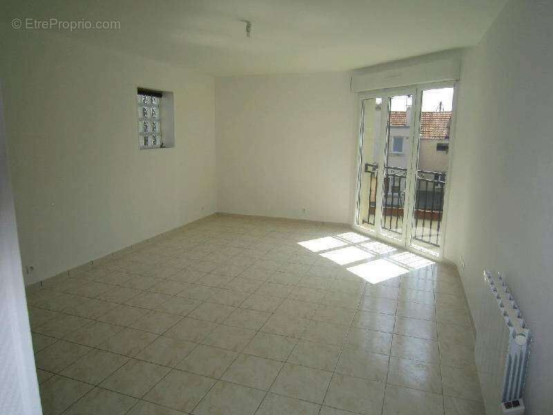 Appartement à NEUILLY-PLAISANCE