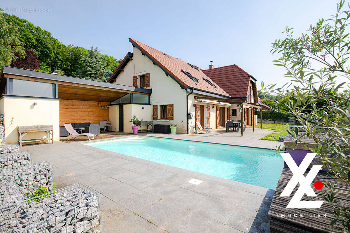 Maison à DOMMARTEMONT