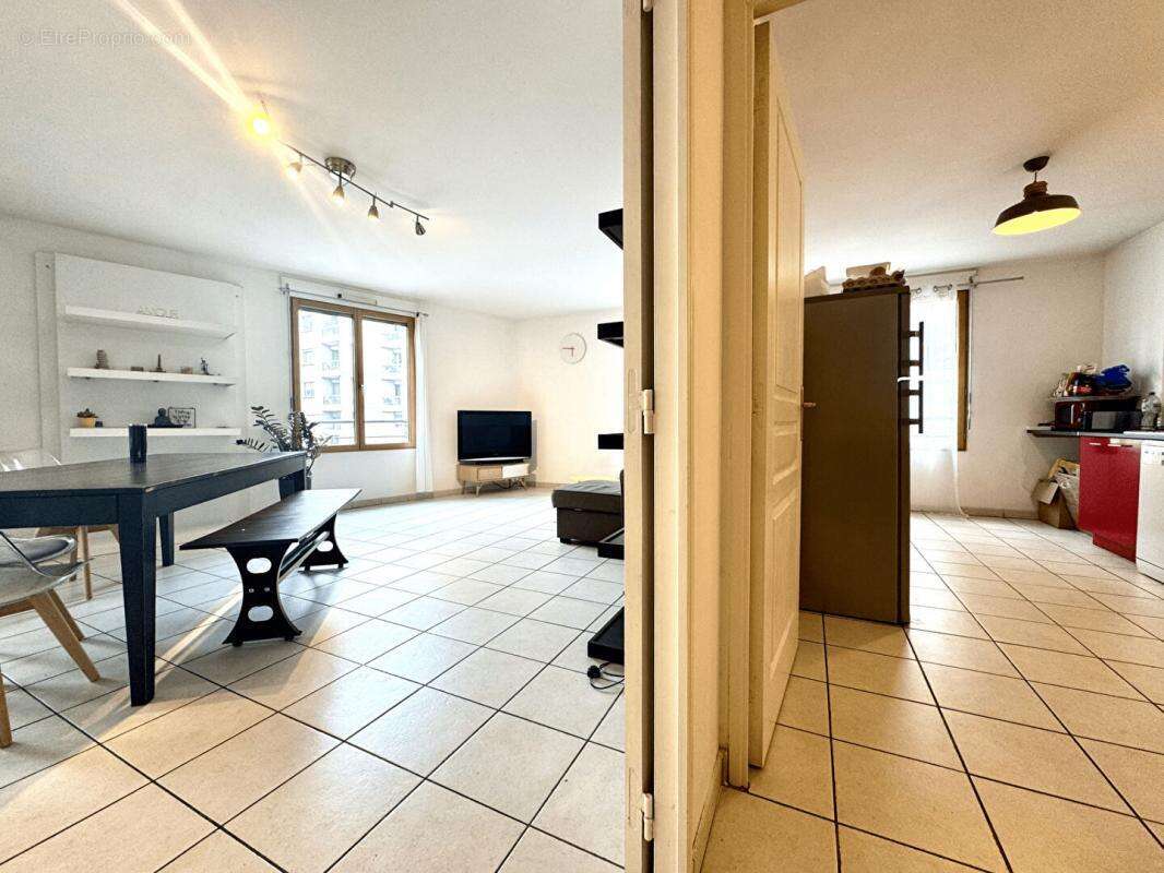 Appartement à LYON-7E