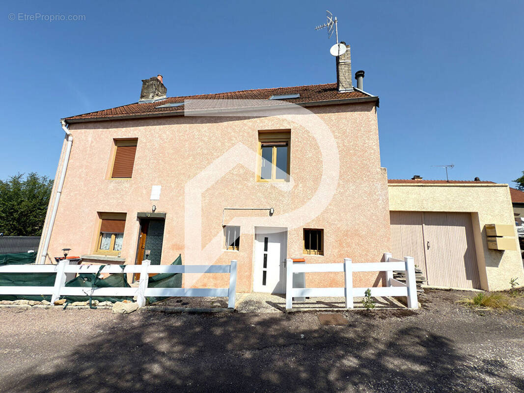 Maison à TORCENAY