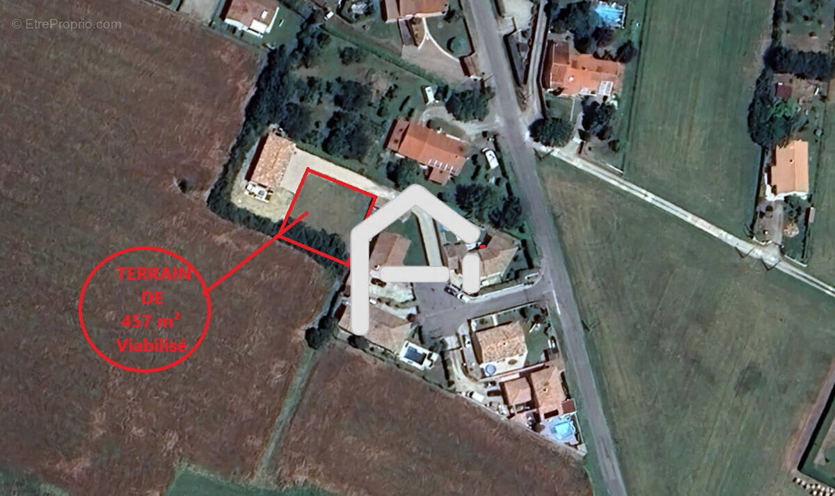 Terrain à LAGARDELLE-SUR-LEZE