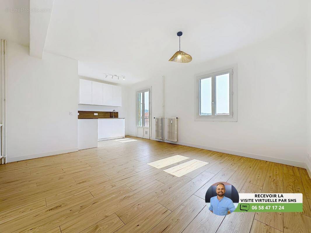 Appartement à SAINT-LAURENT-DU-VAR