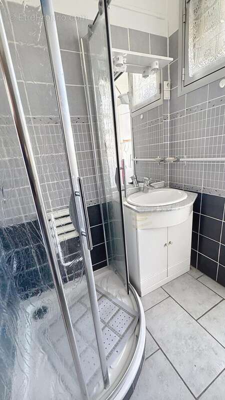 Photo 7 - Appartement à MARSEILLE-10E