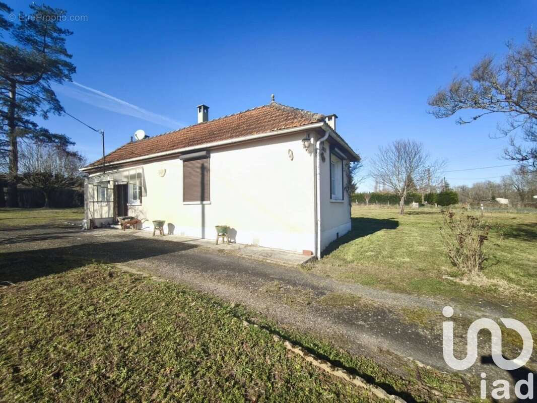 Photo 3 - Maison à BRIGNAC-LA-PLAINE