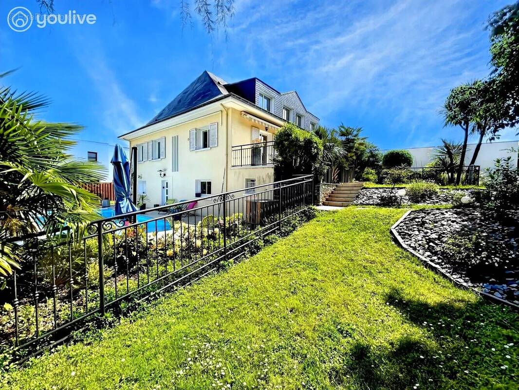 Appartement à SAINT-BARTHELEMY-D&#039;ANJOU