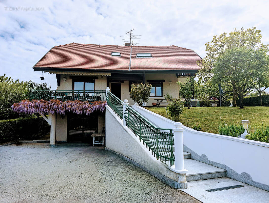 Maison à MEYTHET