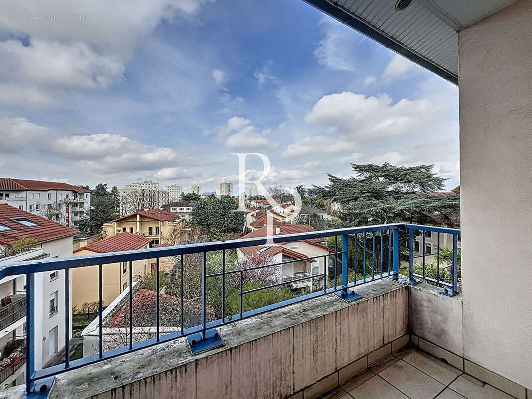 Appartement à LYON-5E