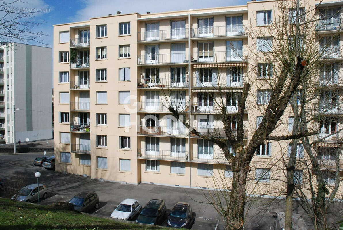 Appartement à OULLINS